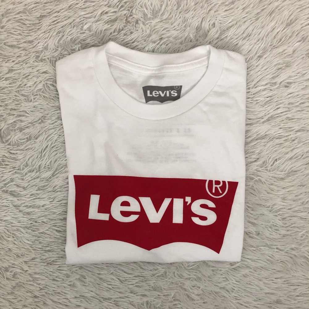 Levi’s Shirt